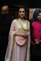 Dia Mirza New Gallery